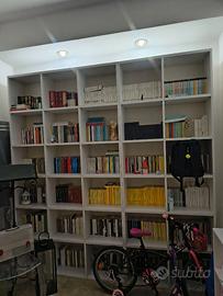 Libreria bianca