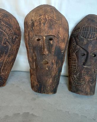 Set 3 Maschere Etniche in Legno Intagliato a Mano