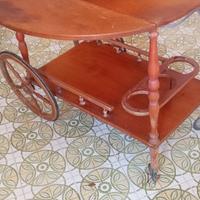 Carrello porta bottiglie