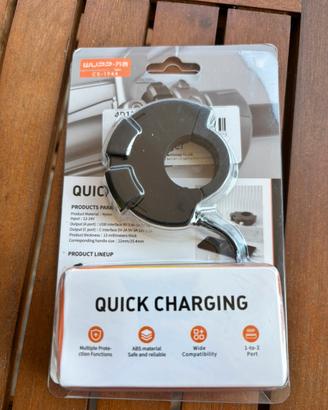 Caricatore USB Moto USB-C e USB-A Rapido Nuovo