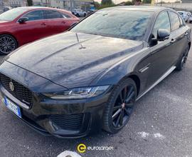 JAGUAR XE 2.0 D 204 CV AWD aut. R-Dynamic Black