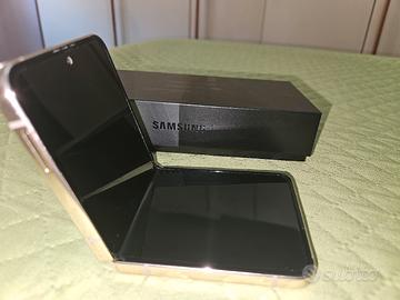 Samsung Galaxy Z Flip4 128GB Pink Gold RAM 8GB