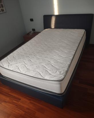 Materasso con Memory foam 120x190 come nuovo