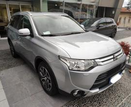 Mitsubishi Outlander 2.2 DI-D 4WD Instyle 7p.