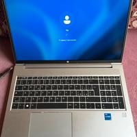 Hp 450 G8 i5 11th 256/8GB