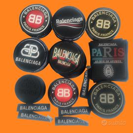 8.Patch Balenciaga Ricamato Da Cucire con tessuto 