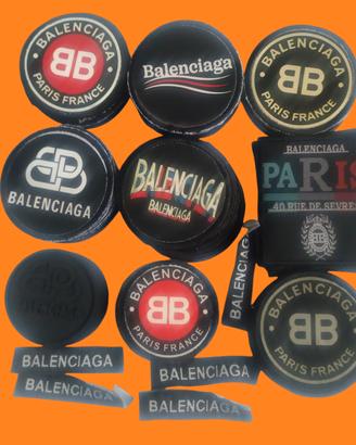 8.Patch Balenciaga Ricamato Da Cucire con tessuto 