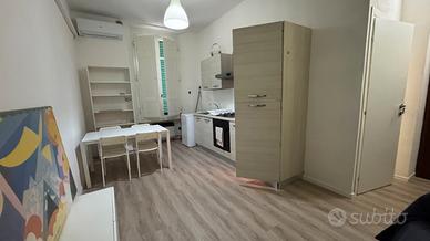 Bilocale zona centrale piano terra