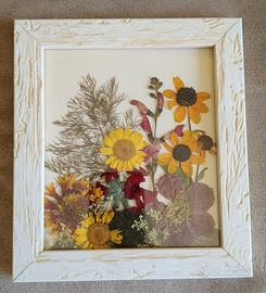 Quadro artigianale con fiori secchi – decorazione