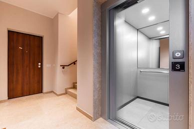Appartamento di 170 m² con 3 locali a Milano