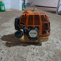 Abbacchiatore a motore Stihl