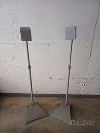 Supporti telescopici con casse 