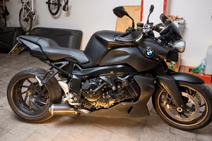 BMW k1200r castom 