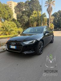 Audi A4 Avant 2.0 tdi mhev Business Advanced 136cv