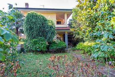 PORZIONE DI BIFAMILIARE A LAINATE