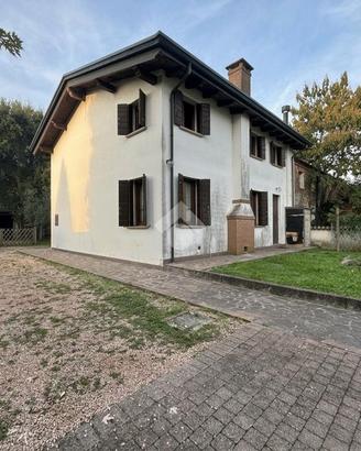 VILLA SINGOLA A BORGORICCO