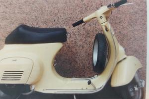 Piaggio Vespa 50 R (V5A1) - 1969