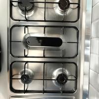 Piano cottura a gas 5 fuochi