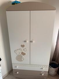 Armadio bimbo/a