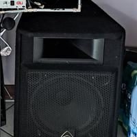 2 casse audio 500 .600 watt.