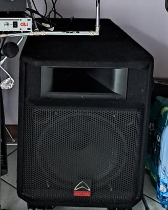 2 casse audio 500 .600 watt.