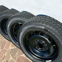 Cerchi da 15 completi di pneumatico invernale