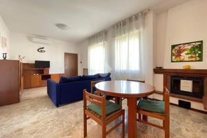 3 LOCALI A VASTO