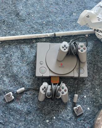 PlayStation 1 e xbox 360