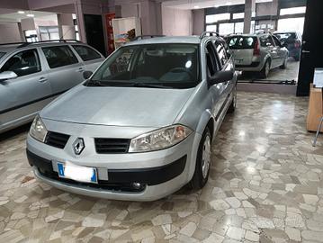 Renault Megane Mégane 1.9 dCi Grandtour Luxe Dynam