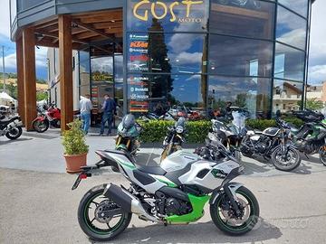 Kawasaki Ninja 7 Hybrid