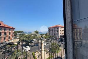5 LOCALI A CASTELLAMMARE DI STABIA