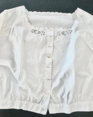 Antica (1910) camiciola ricamata a mano
