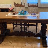 Tavolo in legno noce massello