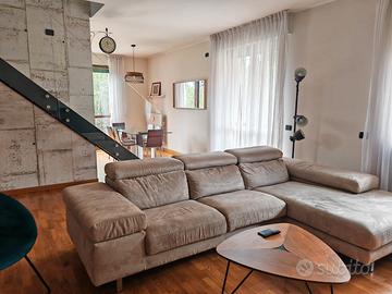 DIVANO CON CHAISE LONGUE POLTRONESOFA'