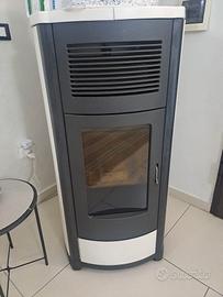 Termostufa a pellet MCZ