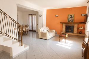 VILLA SINGOLA A VERNASCA