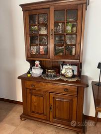 Credenza con vetrina in rovere, stile Francese