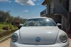 Volkswagen  Beetle 1.6 TDI