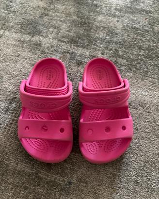 Crocs fucsia