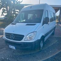 Mercedes Sprinter 310 allestimento food truck auto