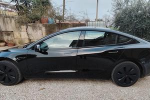 TESLA MODEL 3 IMMATRICOLATA DICEMBRE 2024