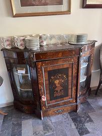 Credenza bassa in legno