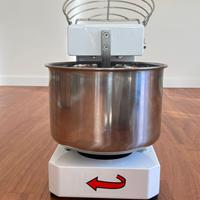 FAMAG Impastatrice semi professionale