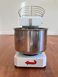 FAMAG Impastatrice semi professionale