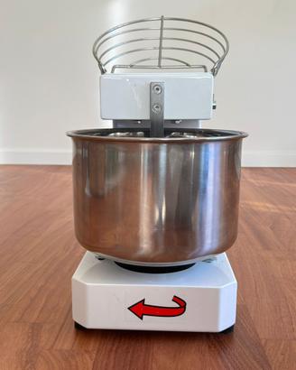 FAMAG Impastatrice semi professionale