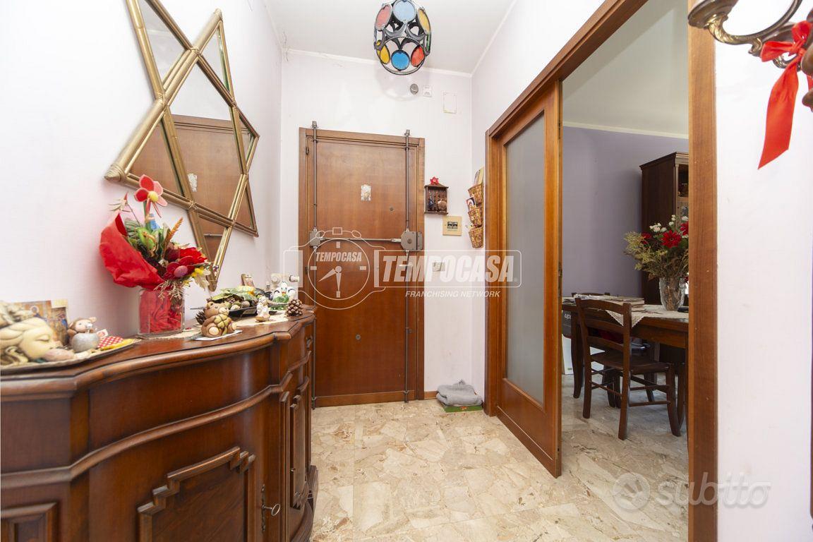 BILOCALE CON POSTO AUTO COPERTO - Vista 4