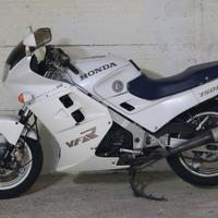 Honda VFR 750 iscritta FMI