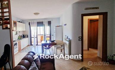 Appartamento di 95 m² con 4 locali a San Floro