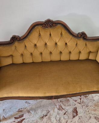 Divanetto da ingresso in stile Liberty