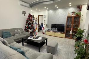 RIF. 557 - AMPIO TRILOCALE RISTRUTTURATO CON BOX